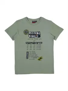 Gini and Jony Boys Olive Green Typography Printed Applique Pure Cotton T-shirt