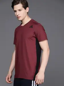 ADIDAS Men Burgundy Solid AM T-shirt