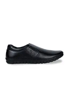 Liberty Men Black Solid Formal Shoes