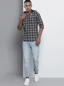 The Indian Garage Co Men Black Slim Fit Cotton Checked Casual Shirt