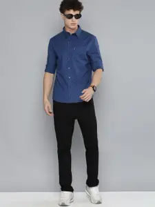 Levis Men Blue Micro Ditsy Printed Slim Fit Opaque Casual Shirt