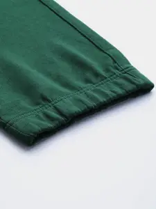 Levis Men Green Pure Cotton Solid Track Pants