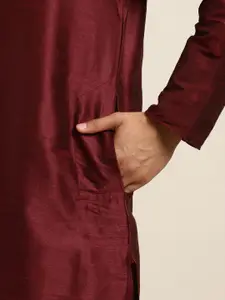 SOJANYA Men Maroon Solid Kurta with Churidar & Nehru Jacket