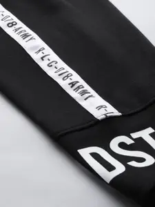 Roadster Men Black Solid Sweatshirt