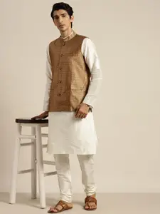 SOJANYA Men Off White Solid Kurta with Churidar & Nehru Jacket