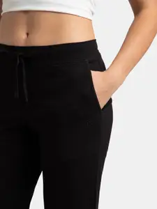 Jockey Printed Super Combed Cotton Stretch Slim Fit Capri -1300