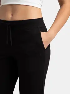 Jockey Printed Super Combed Cotton Stretch Slim Fit Capri -1300