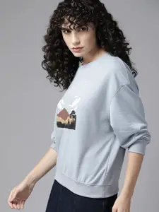 Roadster Women Blue & White Graphic Printed Drop Shoulder Sweatshirt