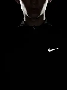 Nike Men Navy Black Solid Dri-FIT Element Running T-shirt
