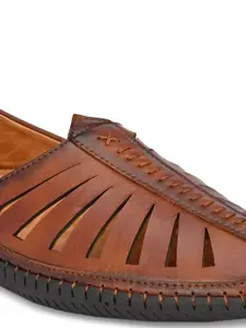 El Paso Men Tan Perforations Mojaris