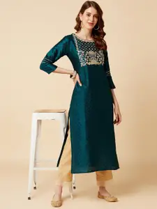 Varanga Women Green Embroidered Kurta