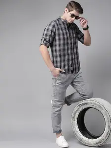 Roadster Men Navy Blue & Grey & Pure Cotton Tartan Checks Checked Casual Shirt