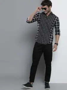 The Indian Garage Co Men Black Slim Fit Opaque Checked Casual Shirt