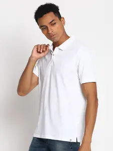 Lee Men White Printed Polo Collar Cotton T-shirt