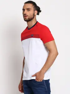 Wrangler Men White & Red Colourblocked T-shirt