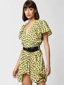 FOREVER 21 Yellow Floral Mini Dress