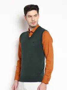 Blackberrys Men Green Solid Sweater Vest