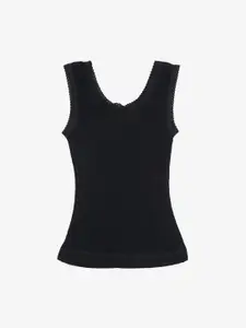 Kanvin Girls Pack of 2 Black Self Design Thermal Tops