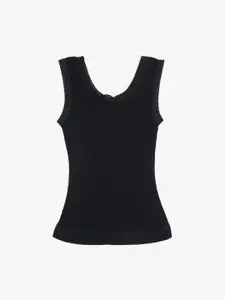 Kanvin Girls Pack of 2 Black Self Design Thermal Tops