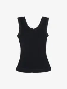 Kanvin Girls Pack Of 2 Black Self Design Thermal Tops