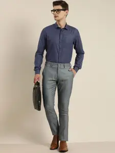 INVICTUS Men Blue Regular Fit Shepherd Checks Opaque Formal Shirt