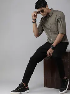 The Roadster Lifestyle Co Men Olive Green Opaque Casual Shirt