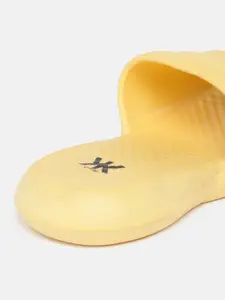 Kook N Keech Women Textured Sliders