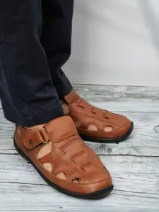 ID Men Tan Brown Solid Shoe-Style Sandals