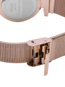 DressBerry Women Black Dial & Rose Gold-Toned Straps Analogue Watch MFB-PN-DK2544F