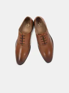 Arrow Men Tan Brown Textured Leather Formal Oxfords