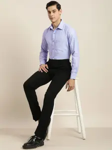 INVICTUS Men Blue Solid Slim Fit Formal Shirt