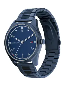 Tommy Hilfiger Men Blue Dial & Blue Stainless Steel Bracelet Style Straps Analogue Watch