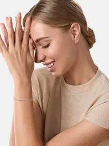 MINUTIAE Women Silver-Toned & White Brass Crystals Handcrafted Silver-Plated Link Bracelet