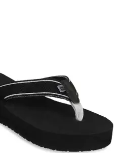 Carlton London Women Black & White Rubber Thong Flip-Flops