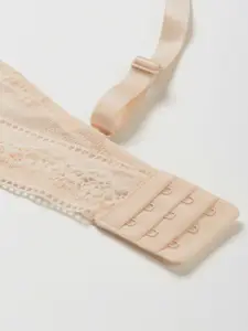 Wacoal Cream-Coloured Lucy Floral Lightly Padded Bra All Day Comfort