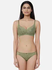 Wacoal Green Lightly Padded Non-Wired Half Coverage Lace Bra