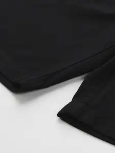 Indian Terrain Men Solid Slim Fit Mid-Rise Regular Shorts