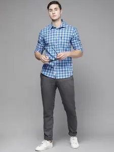 U.S. Polo Assn. U S Polo Assn Men Blue Tailored Fit Checked Pure Cotton Casual Shirt