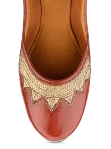 DESI COLOUR Women Brown Ethnic Mojaris Flats