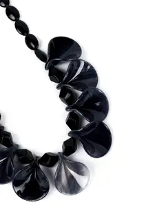 ODETTE Black Statement Necklace