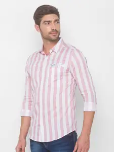 SPYKAR Men Pink Striped Casual Shirt