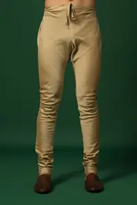 KISAH Men Geometric Foil Printed Kurta with Pyjamas