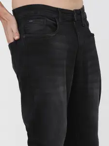 HIGHLANDER Men Black Tapered Fit Light Fade Stretchable Jeans