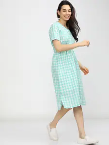 Vishudh Green & White Checked A-Line Dress