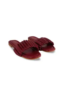 SCENTRA Women Maroon Open Toe Flats