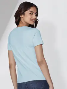 The Souled Store Women Blue & White Daisy Printed Cotton T-shirt