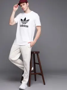 ADIDAS Originals Men White Adicolor Classics Trefoil Logo Printed Pure Cotton T-shirt