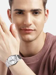 Timex Men Silver-Toned Analogue Watch - TW000R434