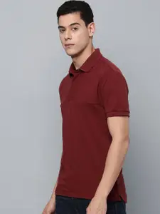 Levis Men Maroon Solid Polo Collar Regular Sleeves Pure Cotton Regular Fit T-shirt