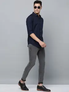 Levis Men Navy Blue & White Slim Fit Printed Pure Cotton Casual Shirt